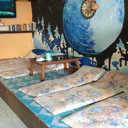 Maddy'S Hostel Ко Панган Екстериор снимка