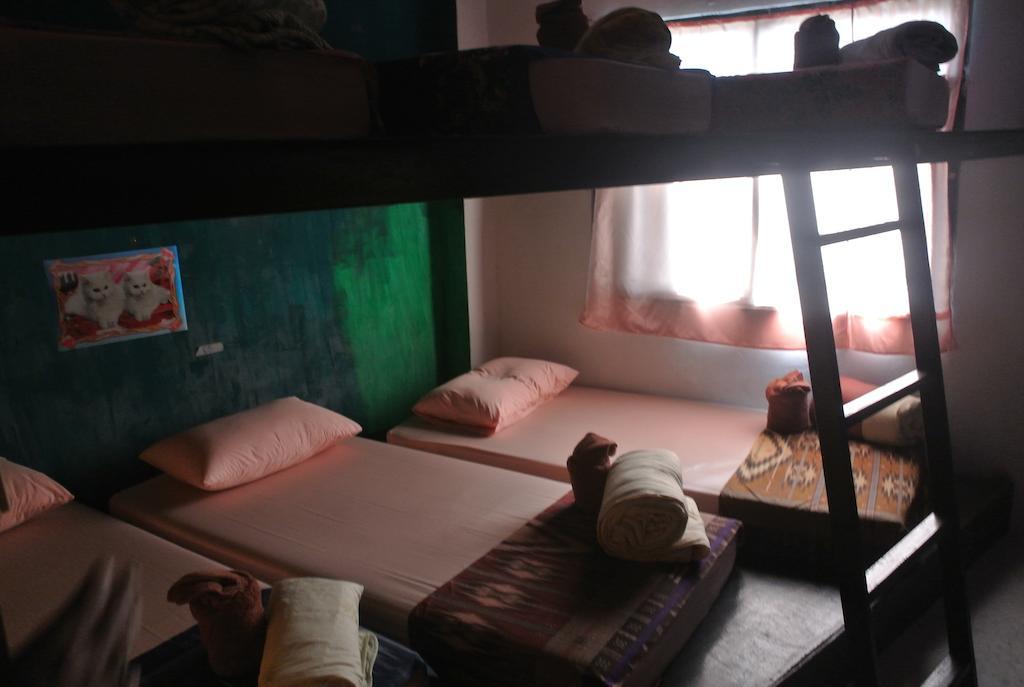 Maddy'S Hostel Ко Панган Екстериор снимка