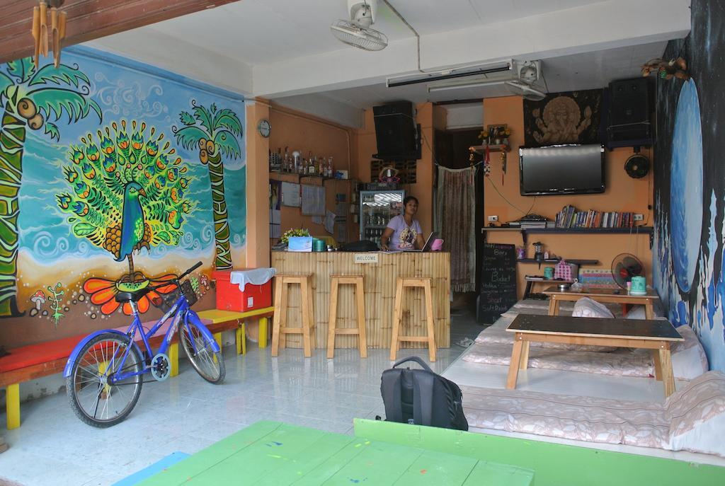 Maddy'S Hostel Ко Панган Екстериор снимка