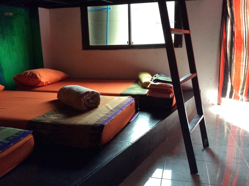 Maddy'S Hostel Ко Панган Екстериор снимка