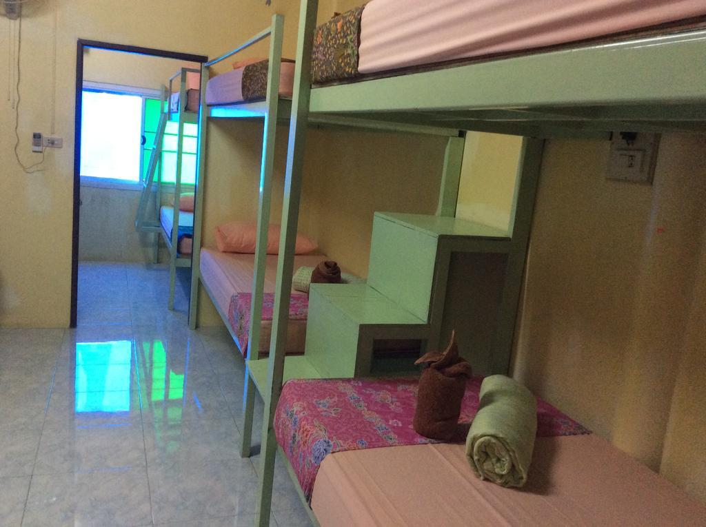 Maddy'S Hostel Ко Панган Екстериор снимка
