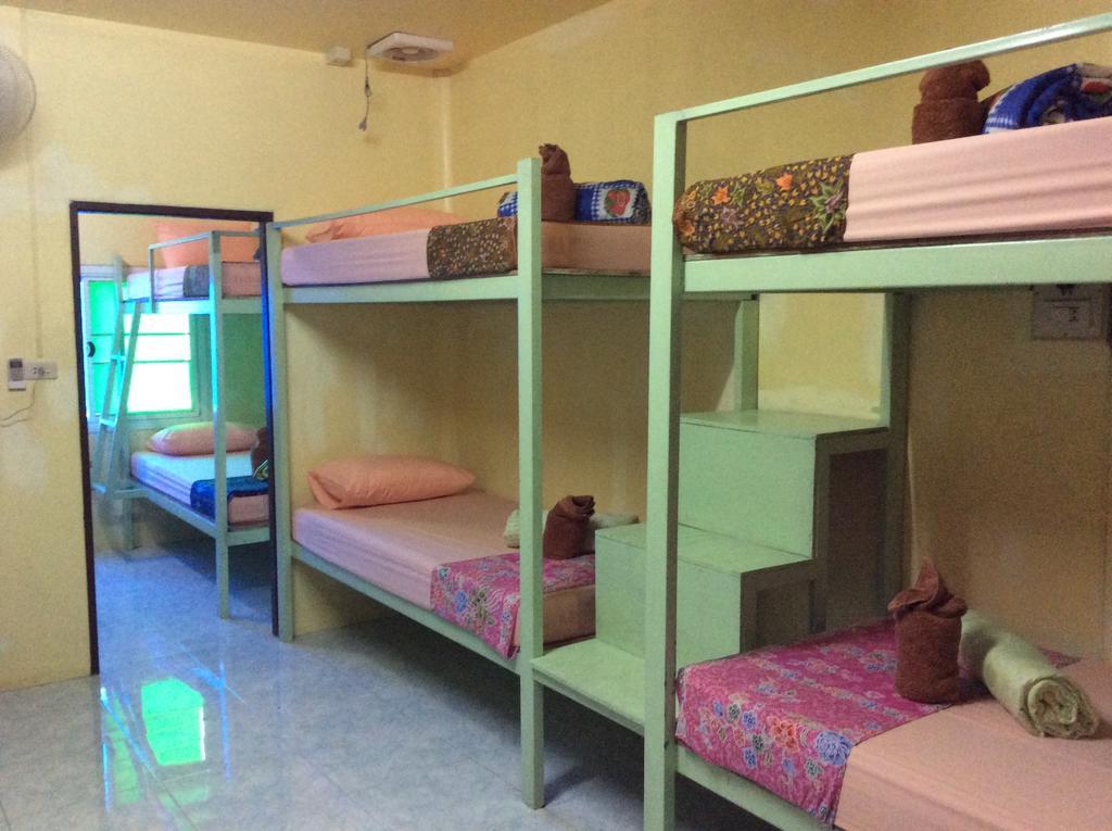 Maddy'S Hostel Ко Панган Екстериор снимка