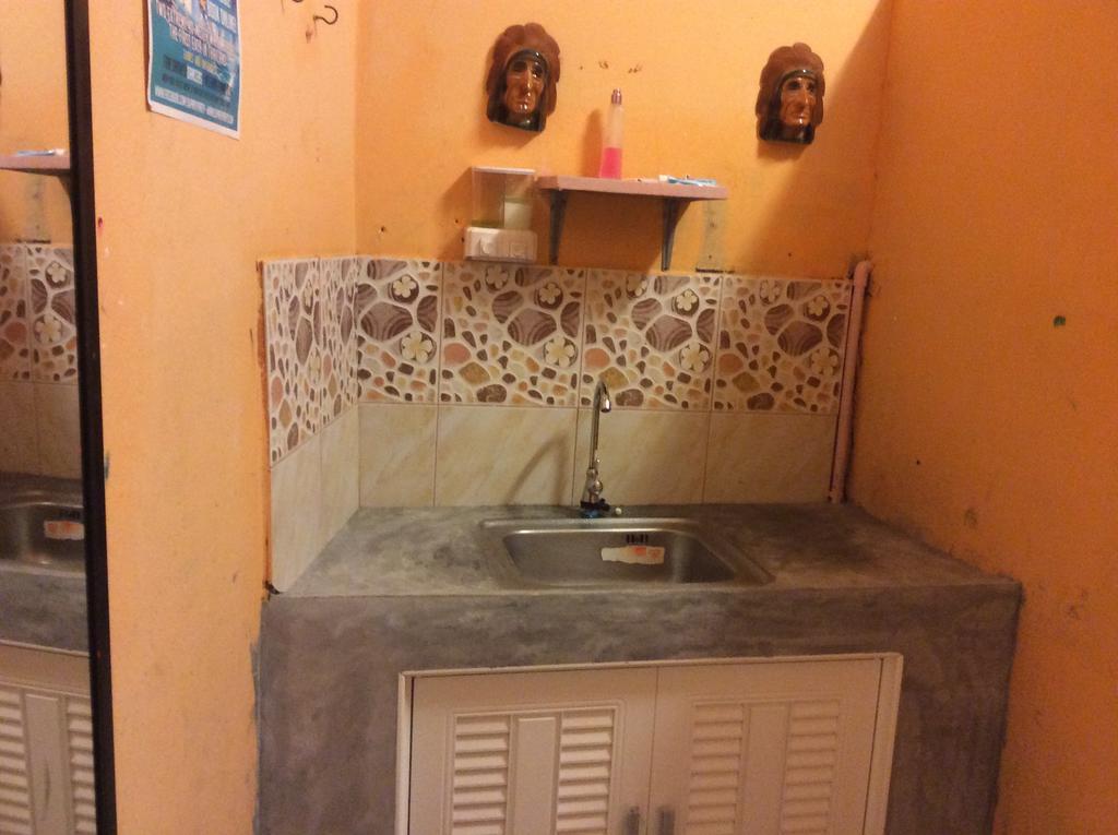 Maddy'S Hostel Ко Панган Екстериор снимка